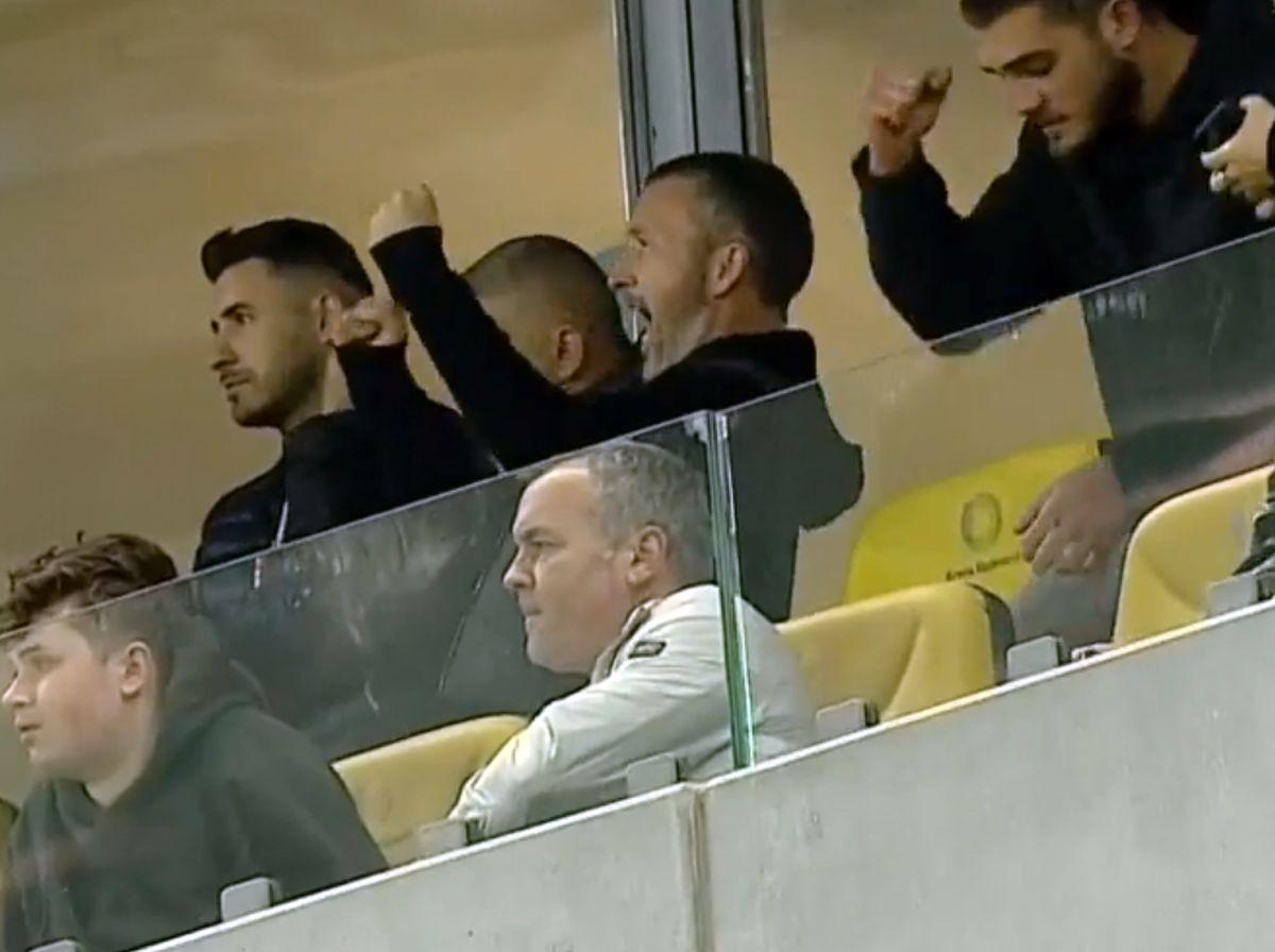 FOTO Mihai Stoica se bucură la golul lui Tănase 02.05.2022 FCSB - FC Argeș