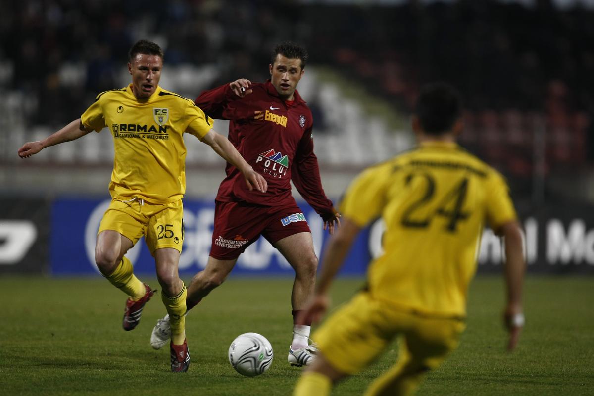 Povestea incredibilă a unui caz de dopaj în Divizia A: „Am luat urină de la colegul și am adăugat apă, cu acordul agenților antidoping. Am spus adevărul și am luat 6 luni”