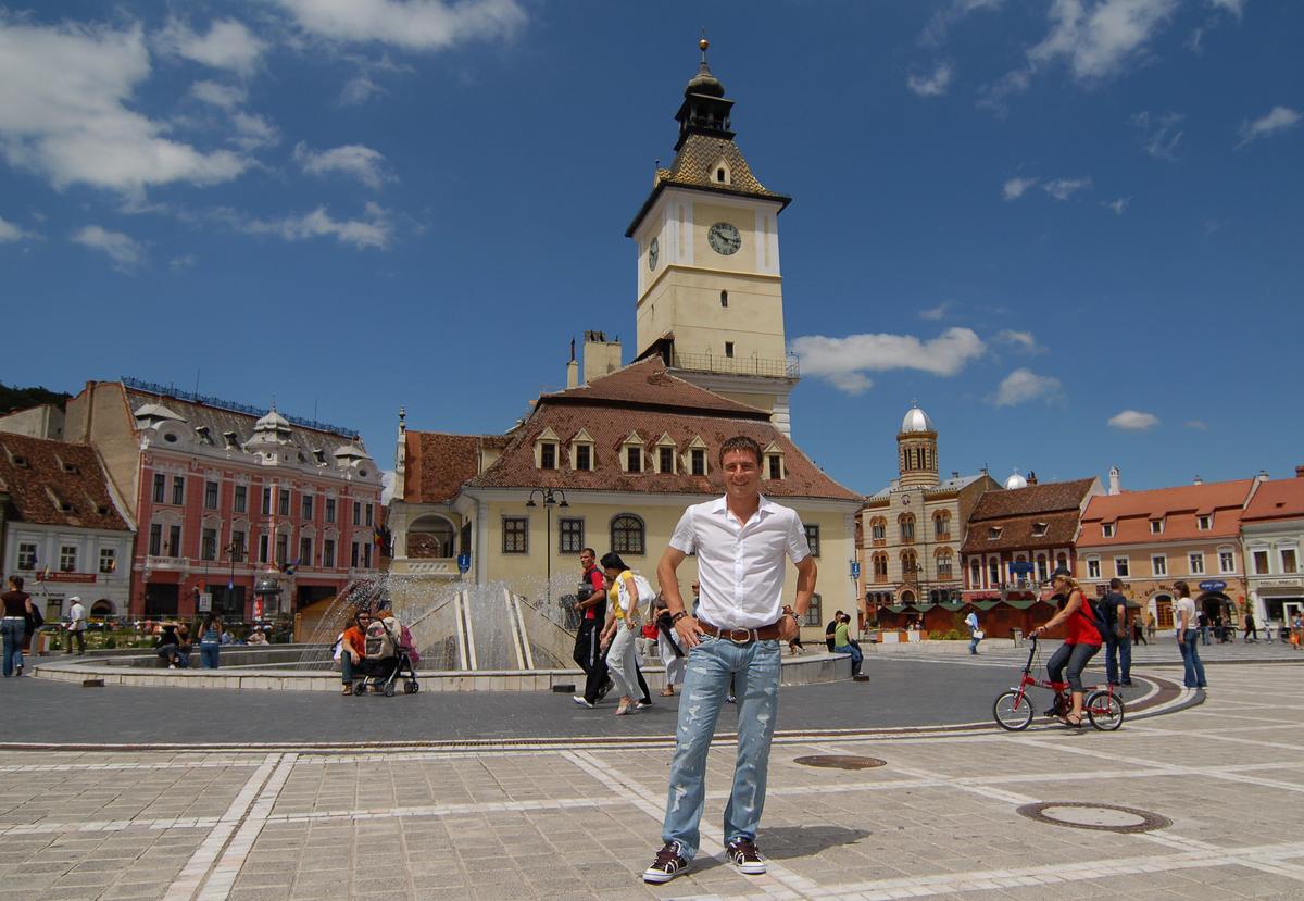 Adrian Senin