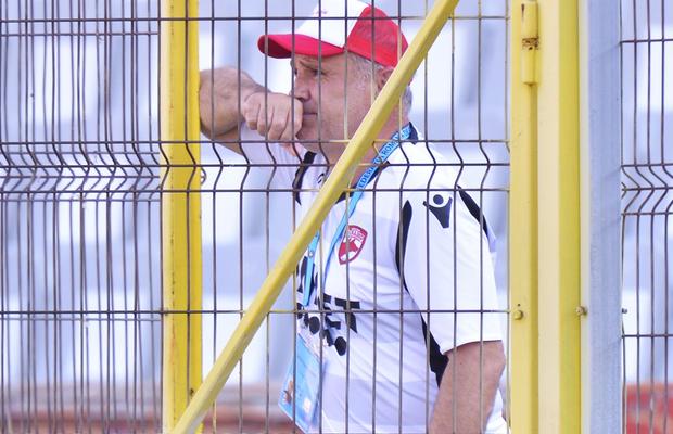 Fostul căpitan al „câinilor”, furibund după explicațiile lui Vassaras: „Terminați cu poveștile de adormit copiii!”