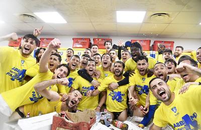 Prima în elită: echipa românului care a refuzat naționala a promovat oficial în Serie A!