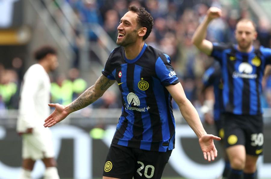 Mehmet Topal și-a ales favorita în finala Champions League: „Să sărbătorească pe melodia «Made in Romania»!” + Ce sfat îi dă lui Istvan Kovacs