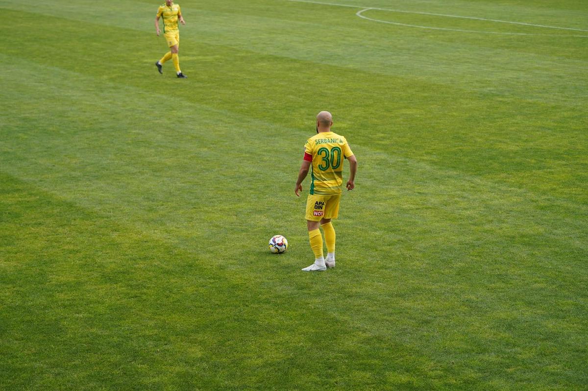 LIGA 2. Pregătiți fiesta! Rezultatul neașteptat din CS Mioveni - Csikszereda îi aduce pe buzoieni la un punct de promovarea matematică în Superliga