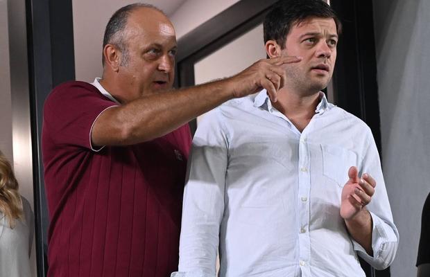 „E foarte grav ce a spus Șucu!” » A „citit” ce se întâmplă la Rapid: „Vine președinte cu Șumudică antrenor!”