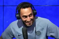 „L-ai făcut milionar pe Cercel” » Calhanoglu l-a sunat pe Elias Charalambous, după ce a viralizat maneaua de titlu
