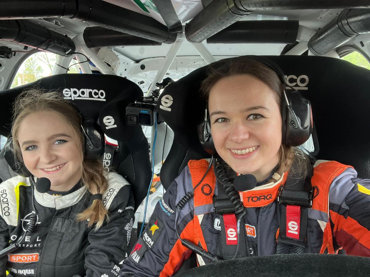 Cristiana Oprea, accident la raliu: „Am început să ne răsucim undeva peste 100km/h”