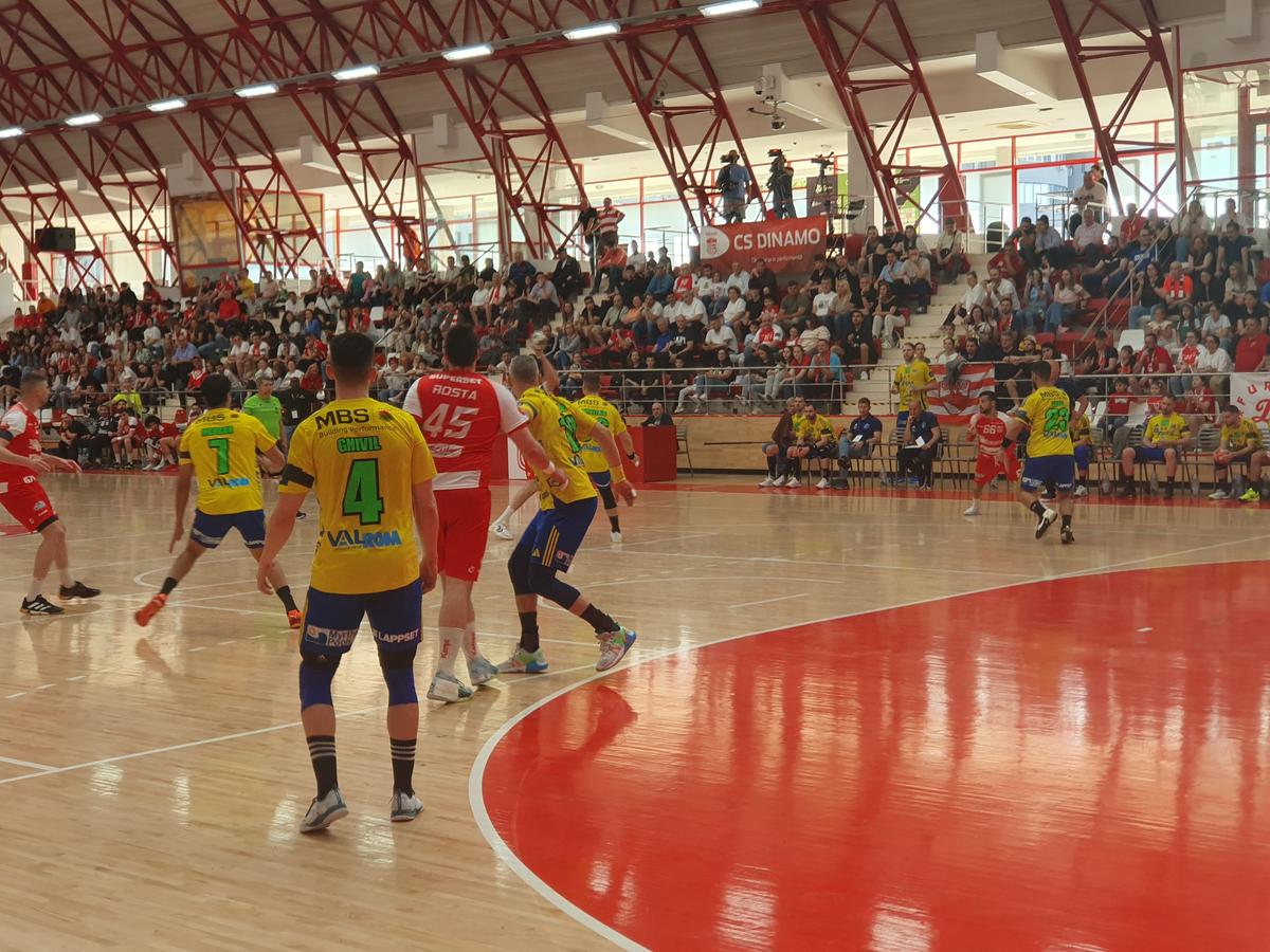 Dinamo - Potaissa Turda, meci de titlu pentru „dulăi”