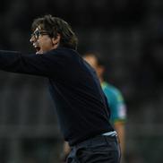 Paolo Vanoli, antrenorul lui Torino, a trăit până la limita leșinului tensiunea meciului cu Venezia (1-1) / Foto: Imago