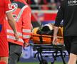 Portarul lui Heindenheim, Kevin Muller, inconștient după ciocnirea cu Ibrahima Sissoko în meciul cu Bochum / Foto: Imago