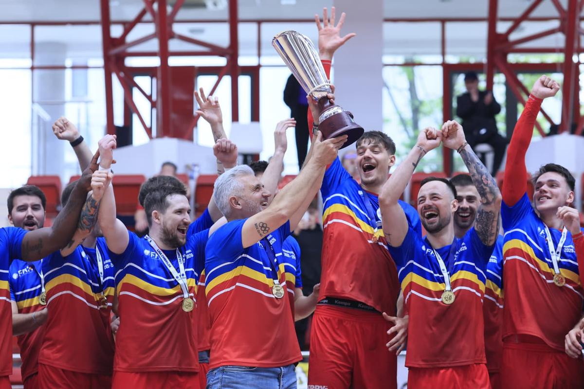 Dinamo, din nou campioană la handbal