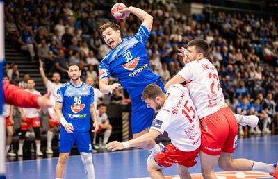 Un handbalist român și-a condus echipa din Ungaria spre finala EHF European Cup