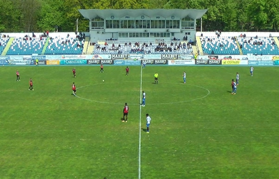 Protest la clubul din Liga 2 care nu și-a plătit jucătorii de trei luni » Au stat pe teren în timp ce adversarii pasau în propria jumătate