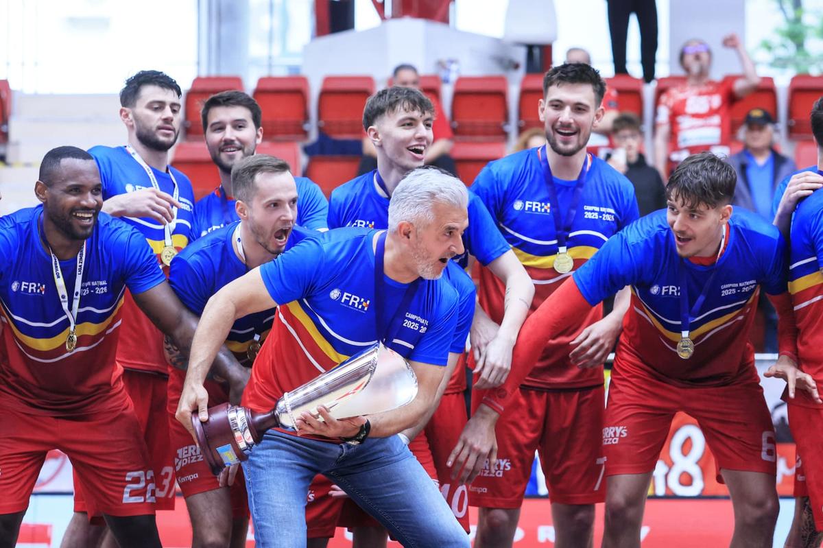 Dinamo, din nou campioană la handbal