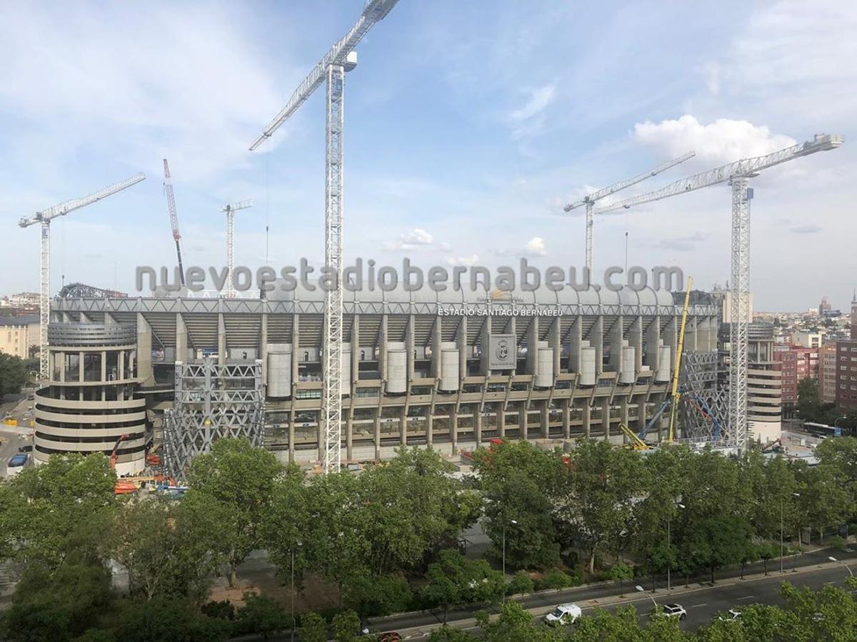 VIDEO + FOTO Se dărâmă „Santiago Bernabeu”! Cum arată lucrările la stadionul de peste 500 de milioane al lui Real Madrid și când va fi finalizat