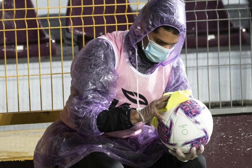 Fotbalul suferă în continuare din cauza pandemiei. foto: Guliver/Getty Images