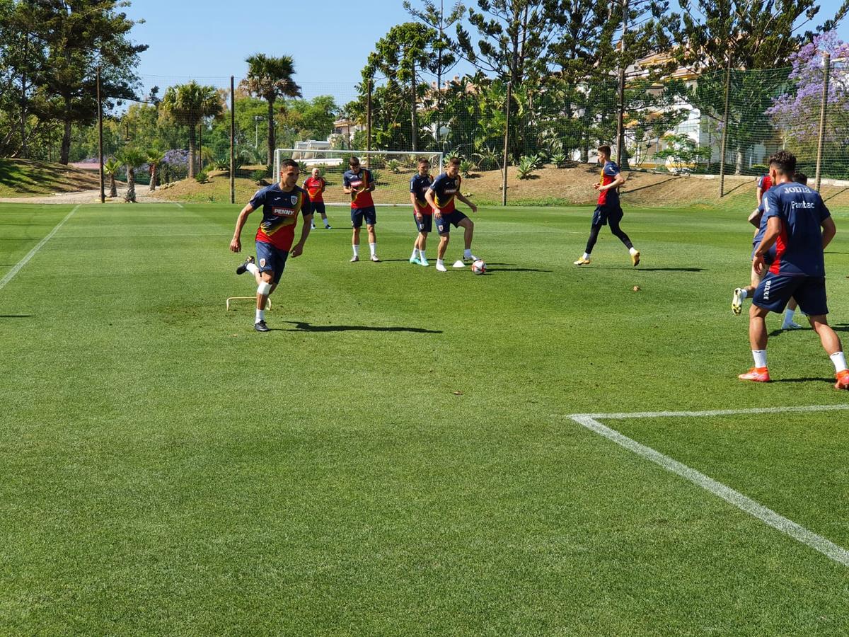 România U23, cantonament tare în Spania! Nicolae Dică îi muncește serios pe „tricolori” înainte de Jocurile Olimpice