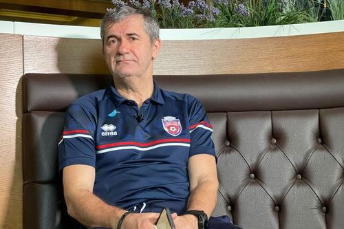 Fundașul central Andrei Miron (28 de ani) a plecat liber de contract la FCSB și a semnat în Israel, cu Hapoel Haifa. FC Botoșani avea 70% dintr-o eventuală vânzare a stoperului cedat gratis la roș-albaștri în februarie 2020.