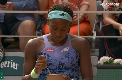 Cori Gauff (23 de ani, locul 18 WTA) a oferit imagini inedite în timpul semifinalei de la Roland Garros cu Martina Trevisan (28 de ani, locul 59 WTA).