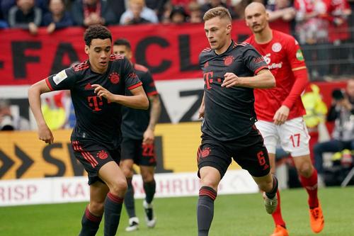 Xavi a pornit ofensiva pentru Joshua Kimmich. Foto: Imago Images