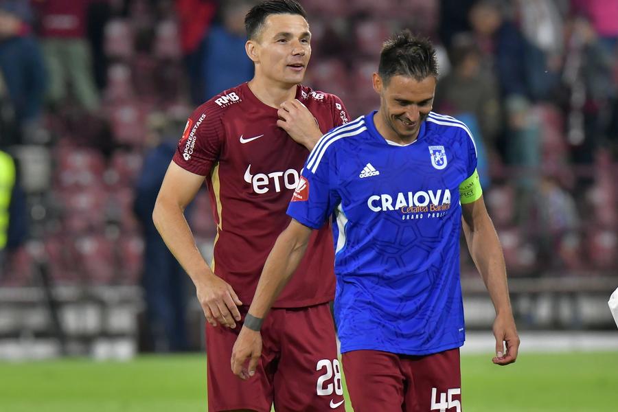 Camora și „prada” sa de după meci l FOTO Cristi Preda 10 lucruri care nu s-au văzut la televizor de la CFR Cluj - FCU Craiova » Un șpriț de vară la oficială, Vasile bodyguardul și rola de bandă izolatoare
