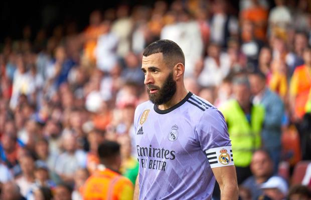 Răsturnare de situație » Benzema anunță că rămâne la Real Madrid: „Realitatea nu constă în ce se scrie pe internet”