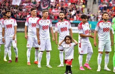 Șoc pentru Dinamo: s-a cerut retragerea licenței de Liga 1! » Gazeta are documentul oficial