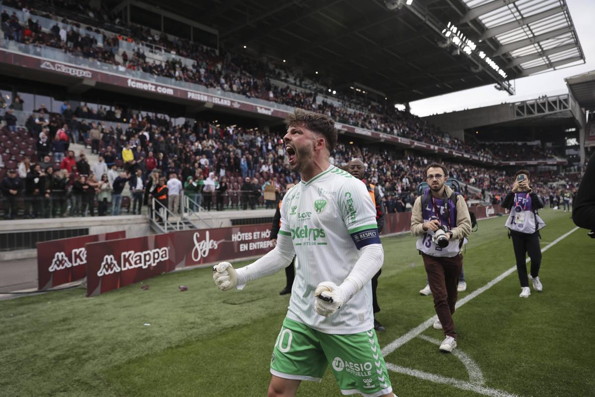 S-a aflat acum! Laszlo Boloni va semna cu noua echipă » S-au înțeles înainte de barajul pentru salvare!