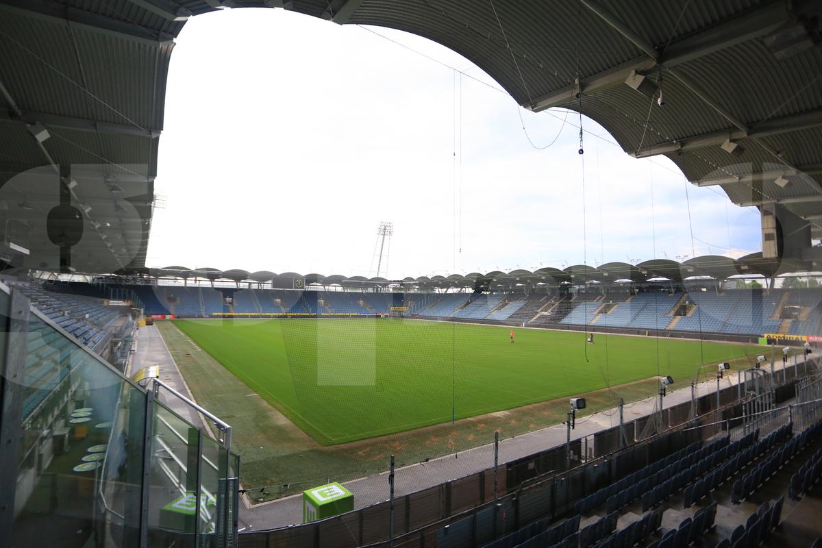 S-a schimbat România, s-a schimbat lumea! Am intrat pe ultimul stadion pe care Dinamo a câștigat „afară" în grupele cupelor europene » Incredibil cum arată peluza!