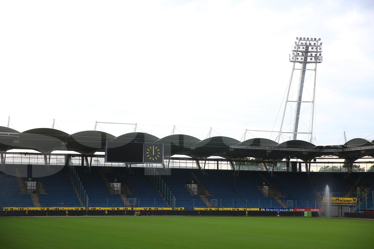 S-a schimbat România, s-a schimbat lumea! Am intrat pe ultimul stadion pe care Dinamo a câștigat „afară" în grupele cupelor europene » Incredibil cum arată peluza!