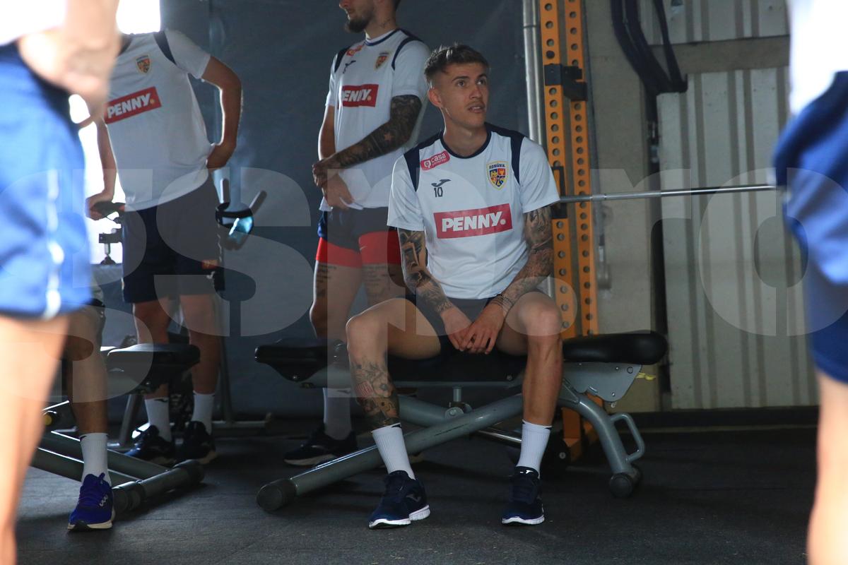 Soțul Teodorei Meluță, „inamicul” nr. 1 în cantonament » Ce regim zilnic trebuie să îndure fotbaliștii lui Daniel Pancu înainte de Campionatul European
