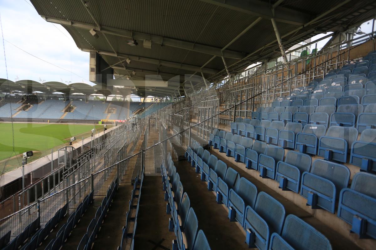 S-a schimbat România, s-a schimbat lumea! Am intrat pe ultimul stadion pe care Dinamo a câștigat „afară" în grupele cupelor europene » Incredibil cum arată peluza!
