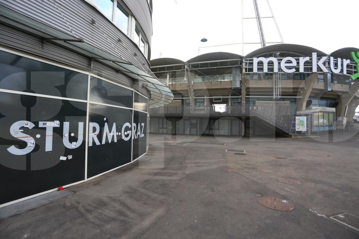 S-a schimbat România, s-a schimbat lumea! Am intrat pe ultimul stadion pe care Dinamo a câștigat „afară" în grupele cupelor europene » Incredibil cum arată peluza!