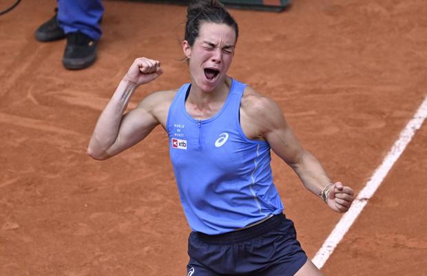 Lois Boisson, imensa supriză de la Roland Garros, a eliminat-o pe favorita 3 și este în „sferturi”: „Rareori am văzut pe cineva atât de motivat”