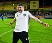 Adrian Mihalcea, antrenorul de la Slobozia, a avut o reacție pe gazon, imediat după ce echipa lui a reușit să rămână în Superliga.