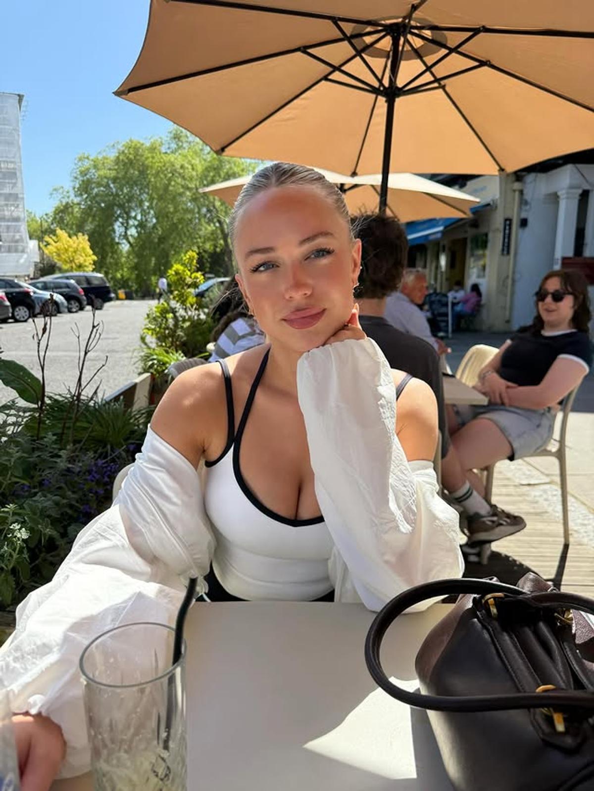 Ella Buffin, noua iubită a lui Mickey Van de Ven. Foto: Instagram