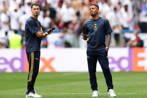 Arsenal e gata să renunțe la 8 jucători. Printre ei se numără Gabriel Martinelli (stânga) și Gabriel Jesus (dreapta) // FOTO Getty Images