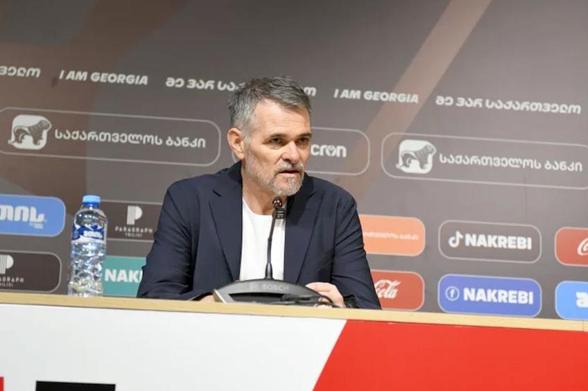 Willy Sagnol, selecționerul Georgiei // FOTO: crystalsport.ge