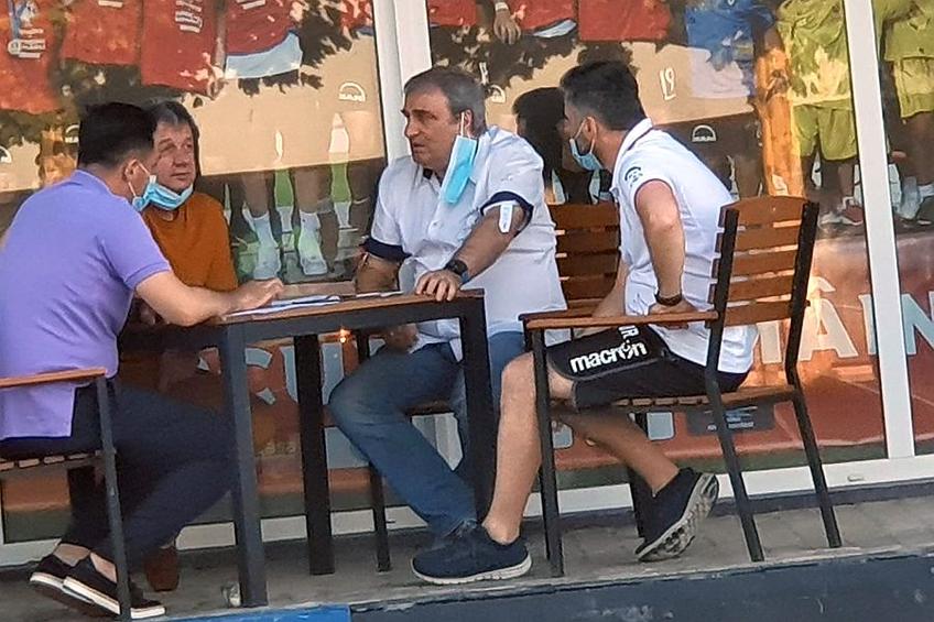 Silviu Ioniță, în dreapta, alături de  Mihai Stoichiță, Adrian Boingiu și Răzvan Rotaru