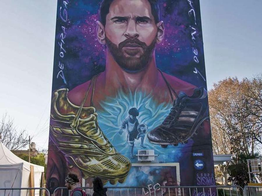 Frescă de 14 metri pentru Messi în Argentina după ce a rămas liber de contract: „Din altă galaxie!”