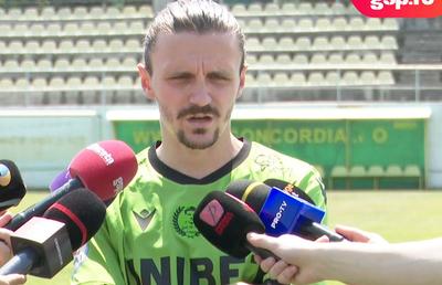 Interviu incisiv al noului dinamovist: „Dacă nu avem obiectivul ăsta, merg să fac duș și plec acasă!” + „Pfff, sunt 8 Dinamo acum”