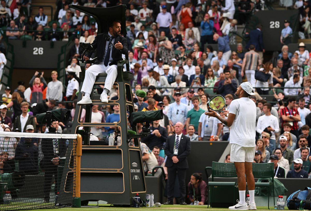 Kyrgios îl bate pe Tsitsipas în cel mai încins meci din istoria recentă a Wimbledon-ului » Nadal e în „optimi”, dar nervos: „Vorbim mai târziu”