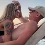 Alexandru Ișfan, alături de partenera Ana / Sursă foto: instagram.com/anababata/