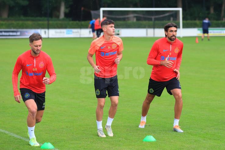 Andrea Compagno la antrenamentul FCSB (foto: Ionuț Iordache/GSP)