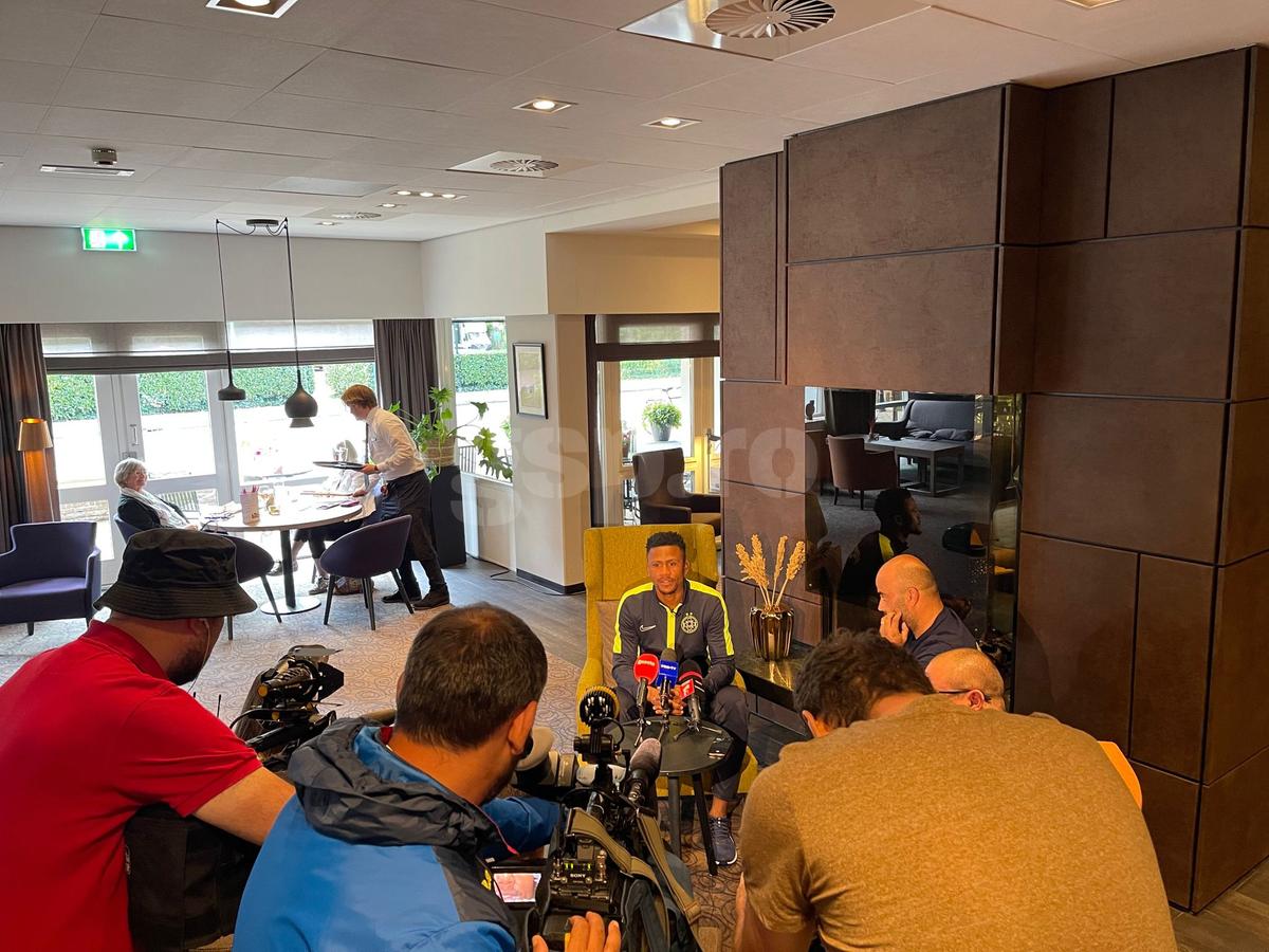 Siyabonga Ngezana, prima conferință la FCSB