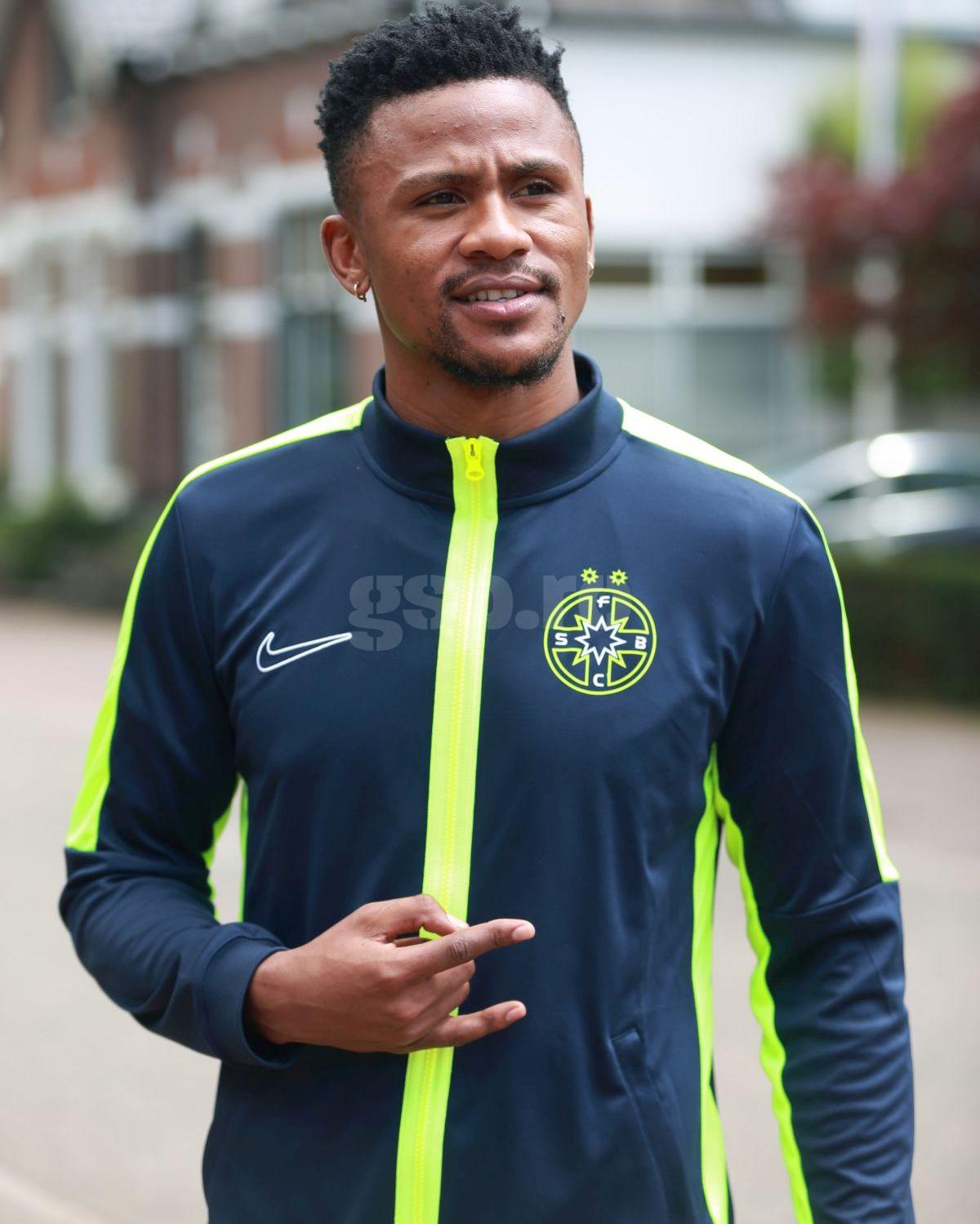 Siyabonga Ngezana, prezentat oficial la FCSB » Primele declarații: „Sunt fericit, e o provocare imensă pentru mine” + Ce ofertă a refuzat pentru a veni în România