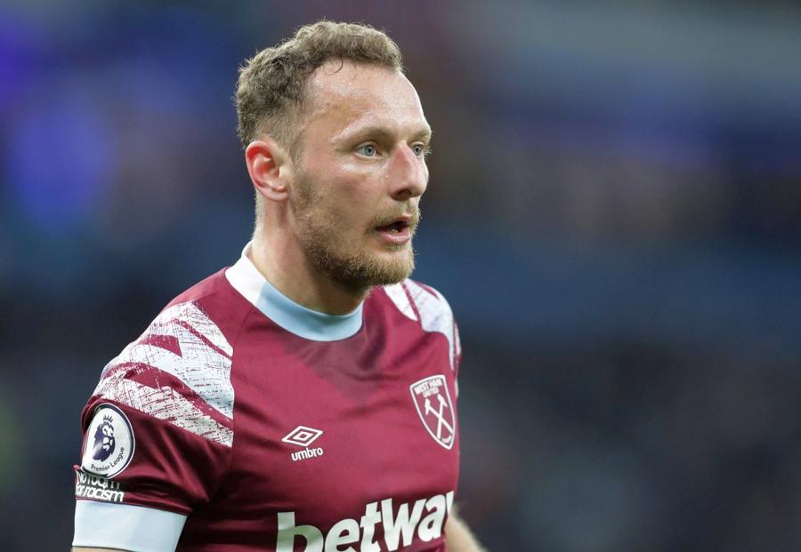 Vladimir Coufal. Foto: Imago Marca a alcătuit TOP 20 de jucători rămași liber de contract » De la David de Gea până la Sergio Ramos și Eden Hazard