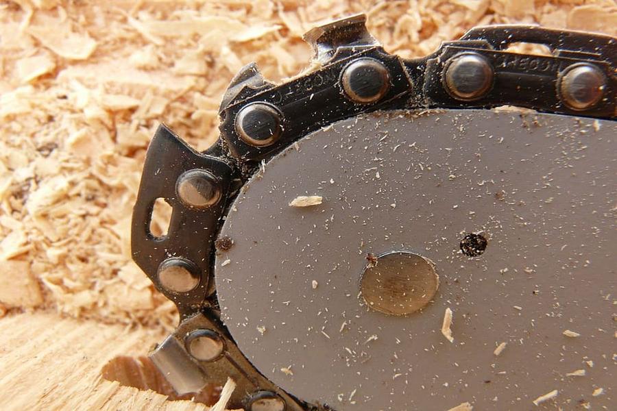 „Primul 11” al pieselor de drujbă Husqvarna: iată care sunt cele mai importante!