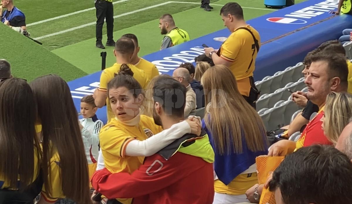 Kira Hagi, surprinsă în brațele iubitului ei la România - Olanda, foto: GSP