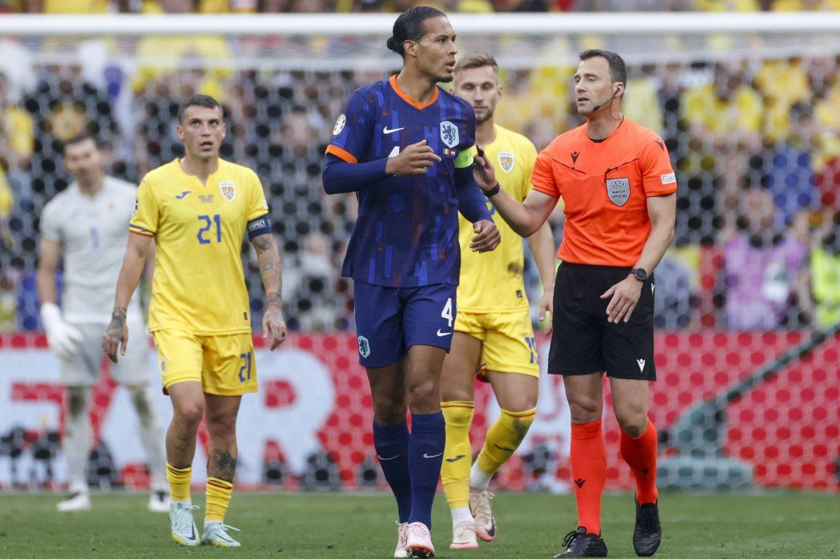 Penalty refuzat României? Legendarul Michael Ballack se revoltă: „Pentru mine e clar! Nici n-au analizat” » Probleme și la golul 3