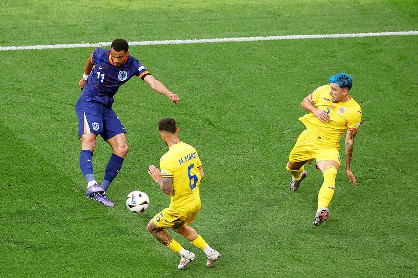 Cody Gakpo, în faza golului de 1-0 // foto: Guliver/gettyimages